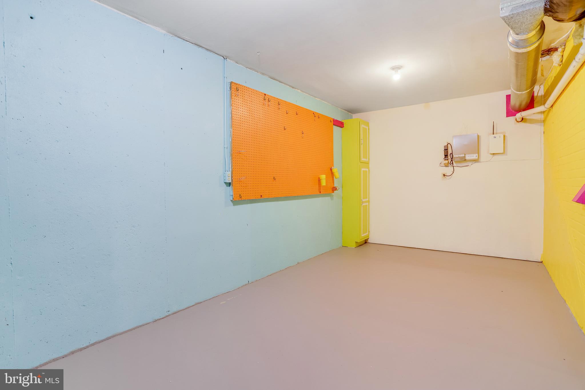 GOLF CLUB MANOR - Residential