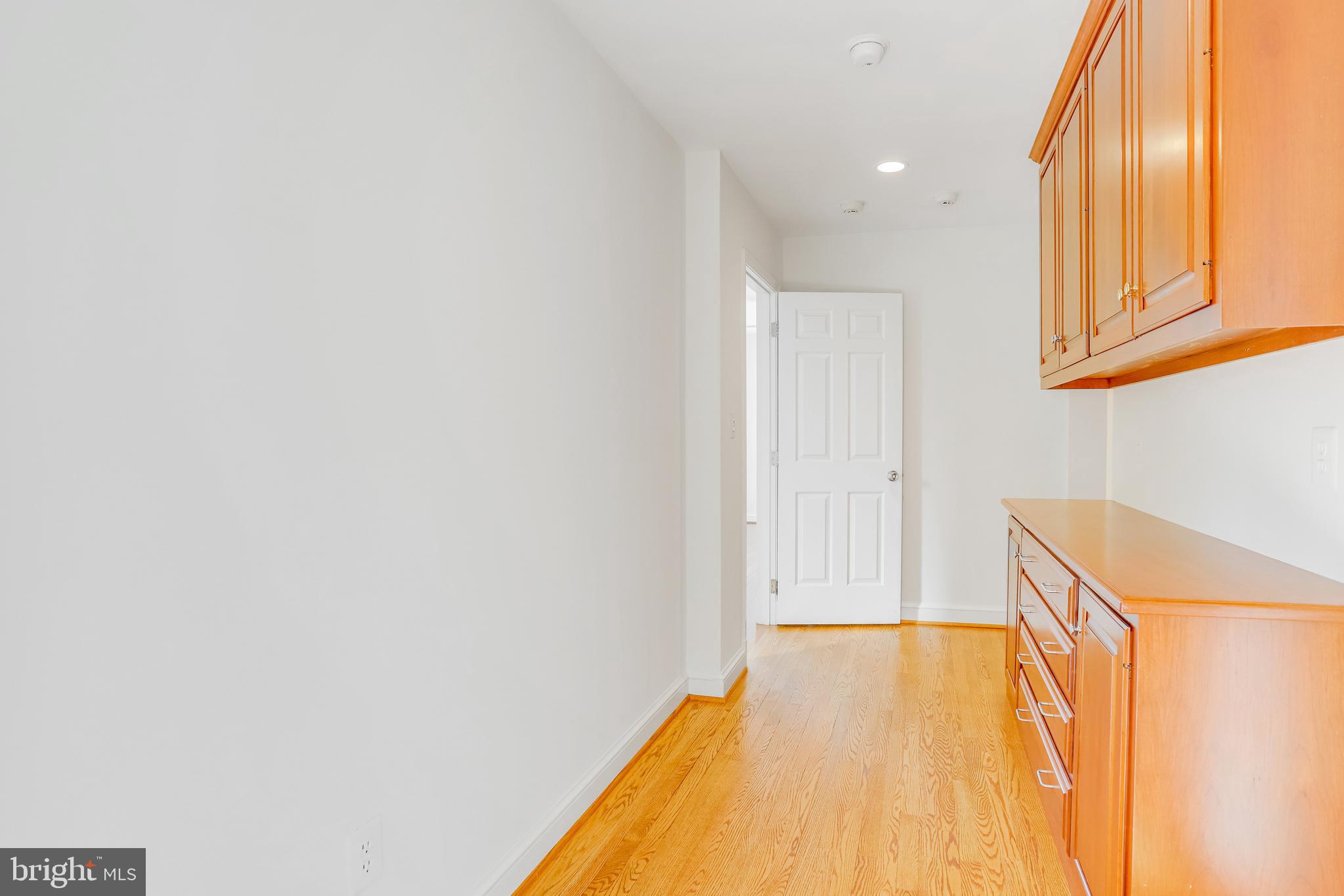 GOLF CLUB MANOR - Residential