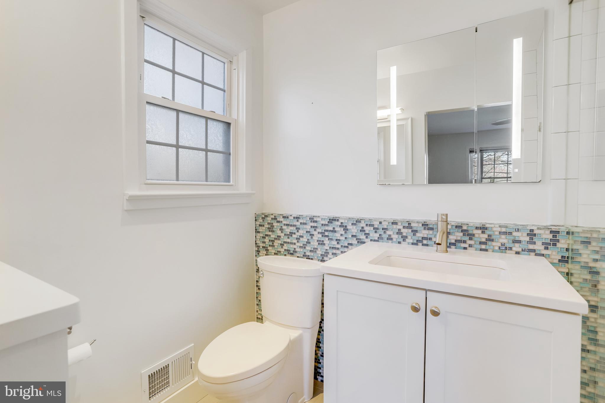 GOLF CLUB MANOR - Residential