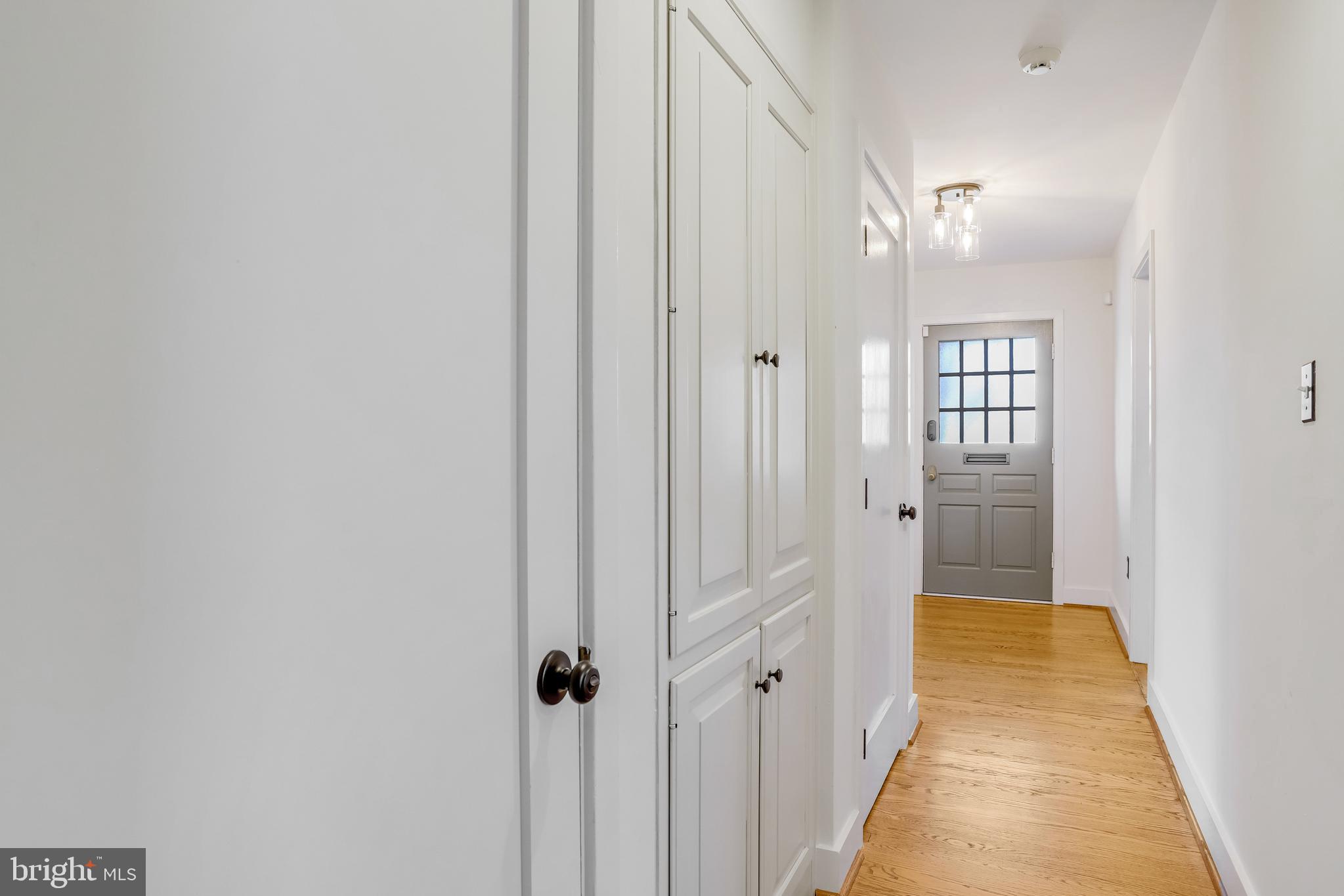 GOLF CLUB MANOR - Residential