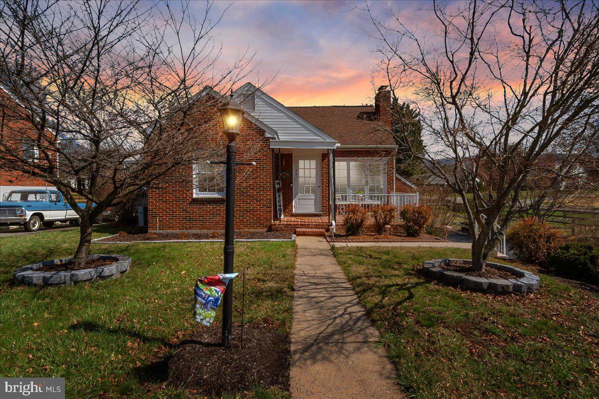 BOONSBORO - Residential