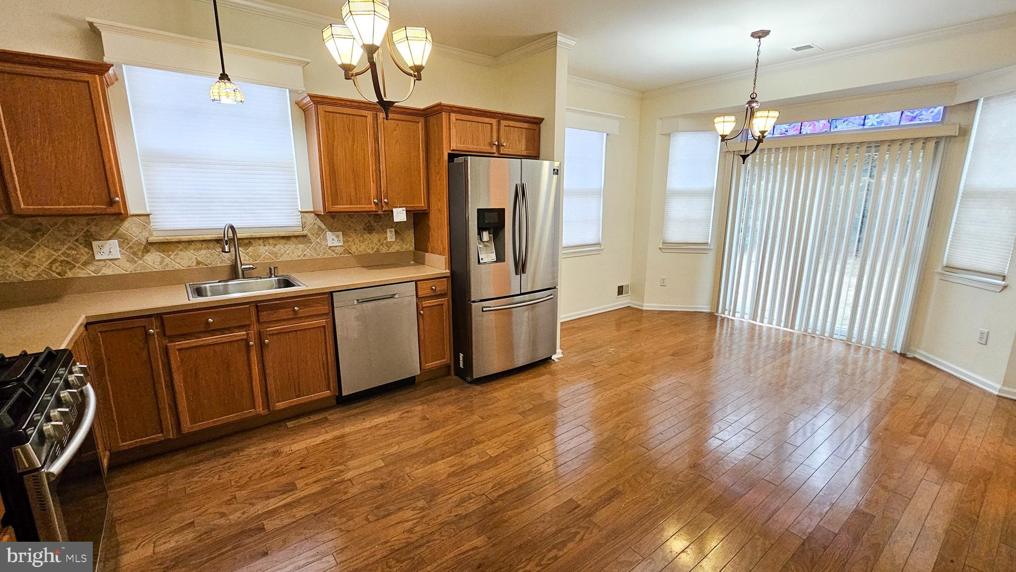 CRANBERRY CREEK - Residential