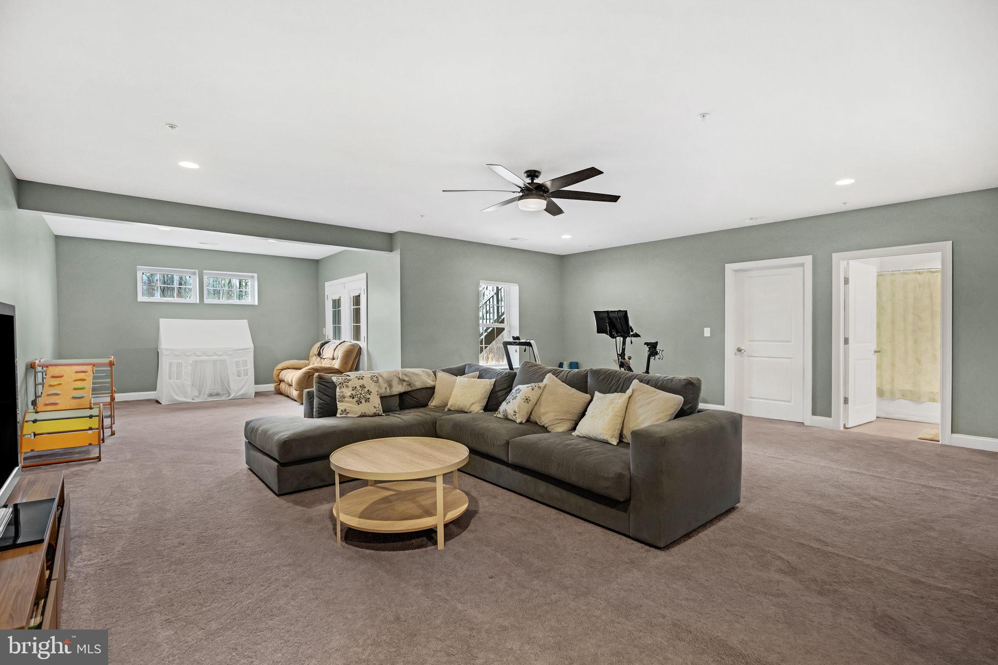 THE VILLAGES OF STEEPLECHASE - Residential