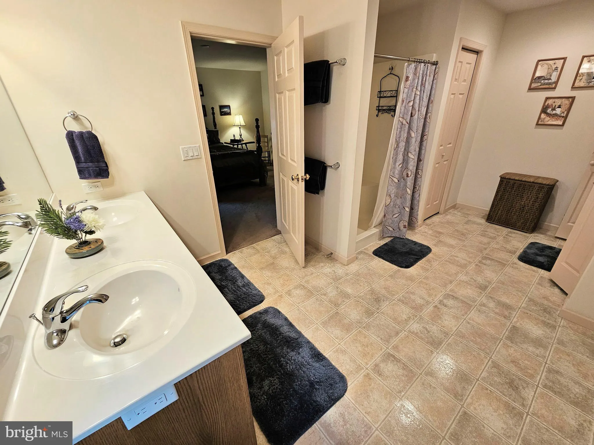 Mount Joy, Pennsylvania 17552, United States, 3 Bedrooms Bedrooms, ,3 BathroomsBathrooms,Residential,Pending,16517