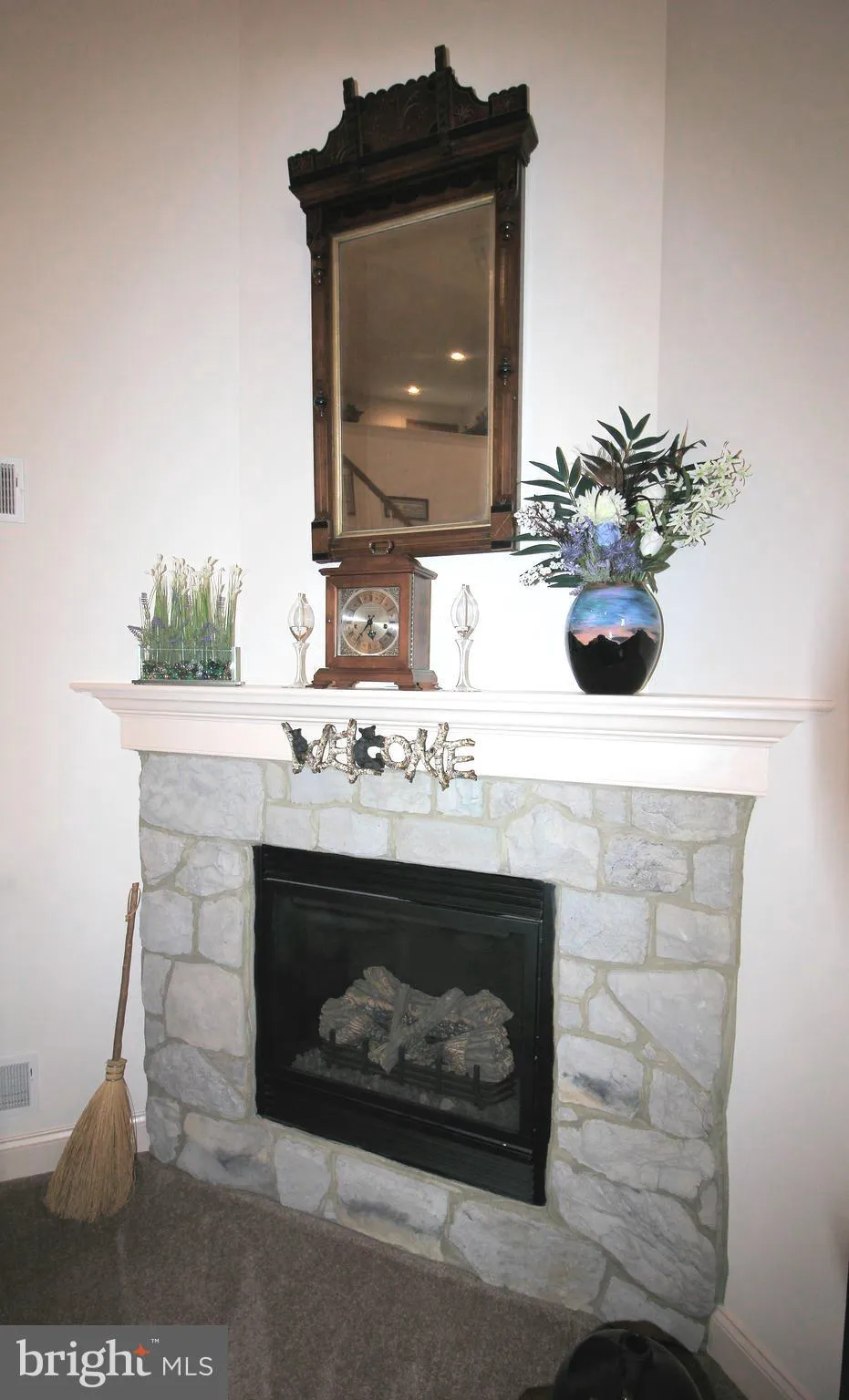 Mount Joy, Pennsylvania 17552, United States, 3 Bedrooms Bedrooms, ,3 BathroomsBathrooms,Residential,Pending,16517