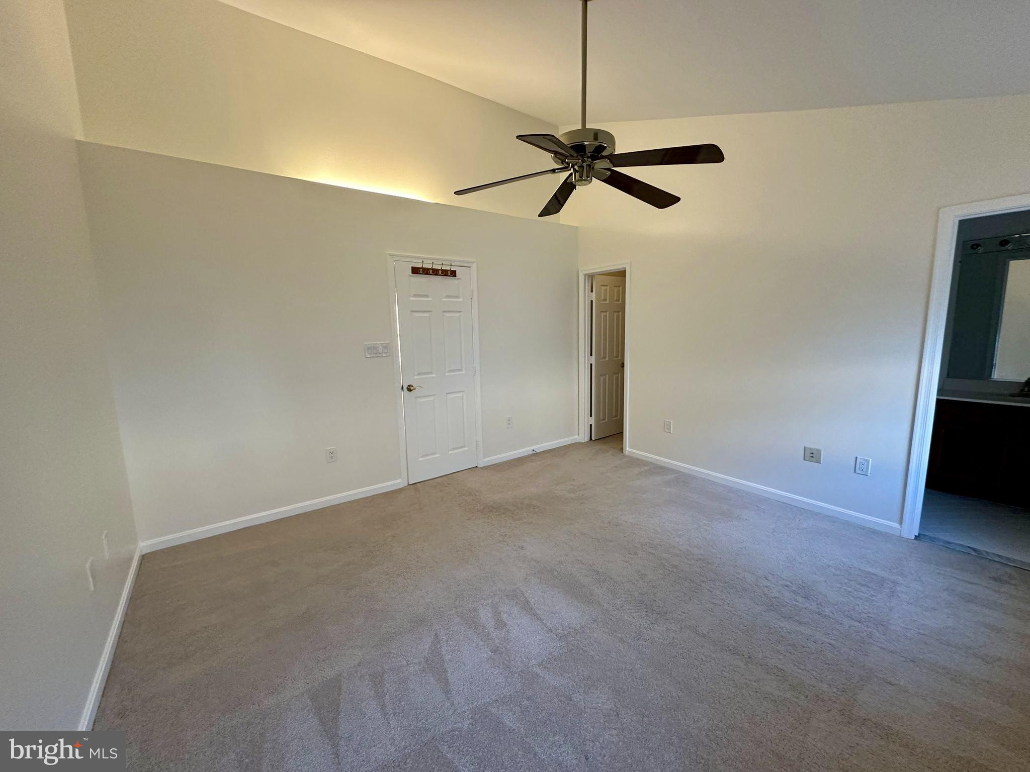 GUNSTON CORNER - Residential Lease