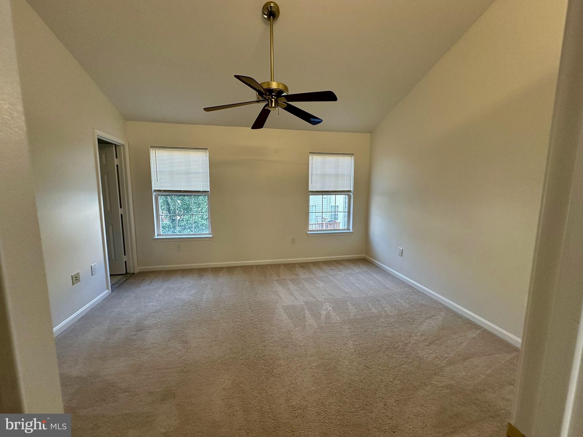 GUNSTON CORNER - Residential Lease