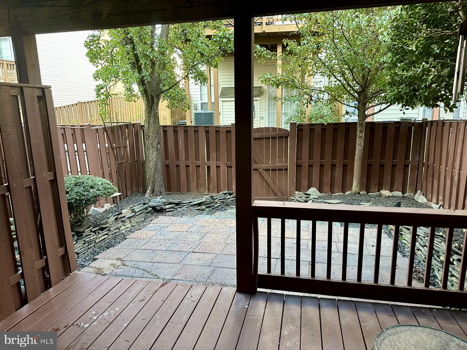 GUNSTON CORNER - Residential Lease