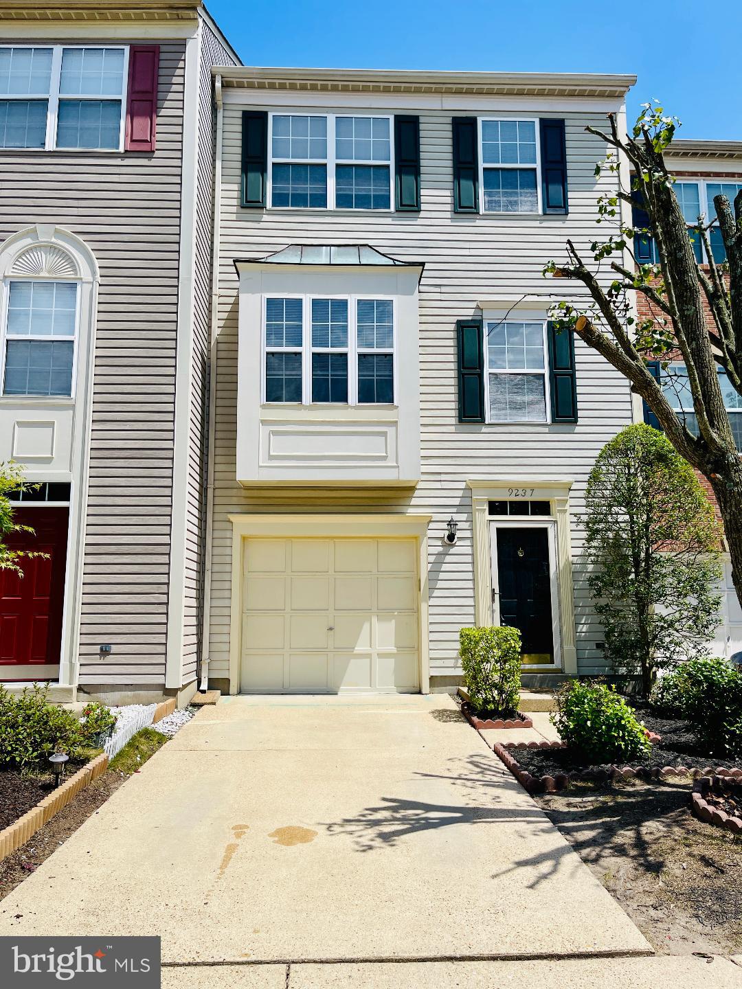 GUNSTON CORNER - Residential Lease