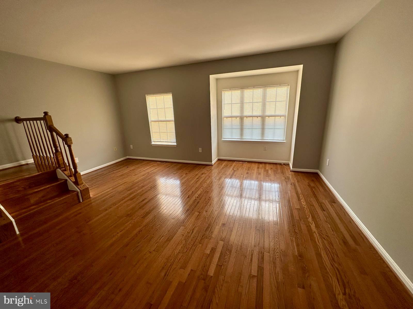 GUNSTON CORNER - Residential Lease