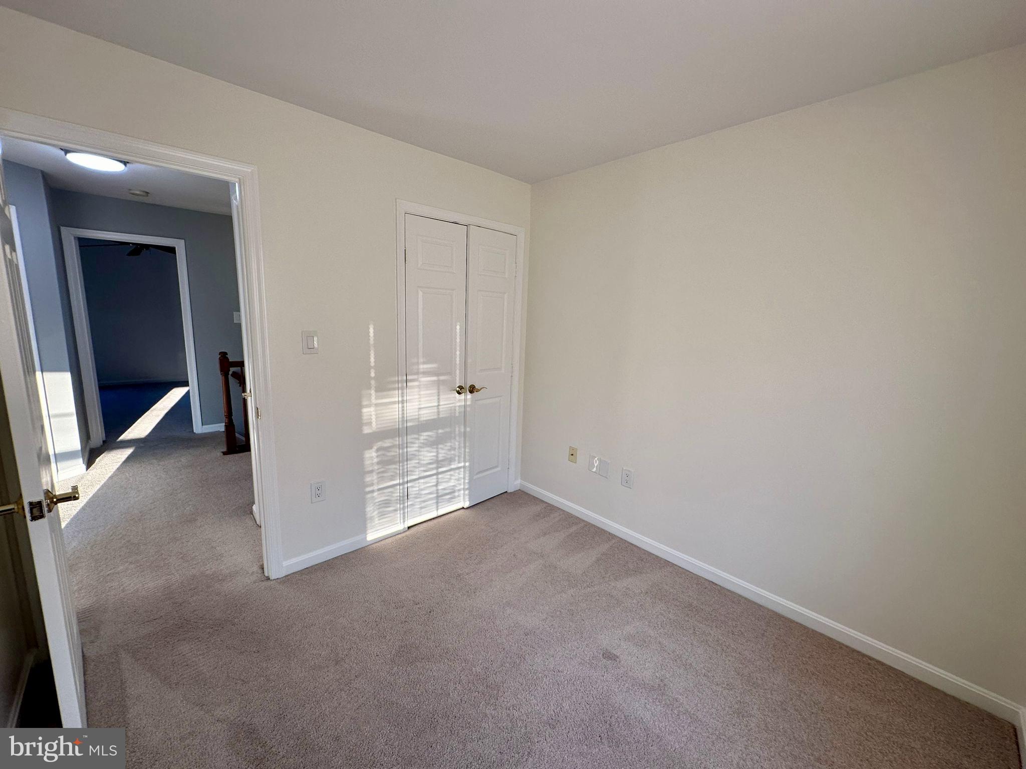 GUNSTON CORNER - Residential Lease