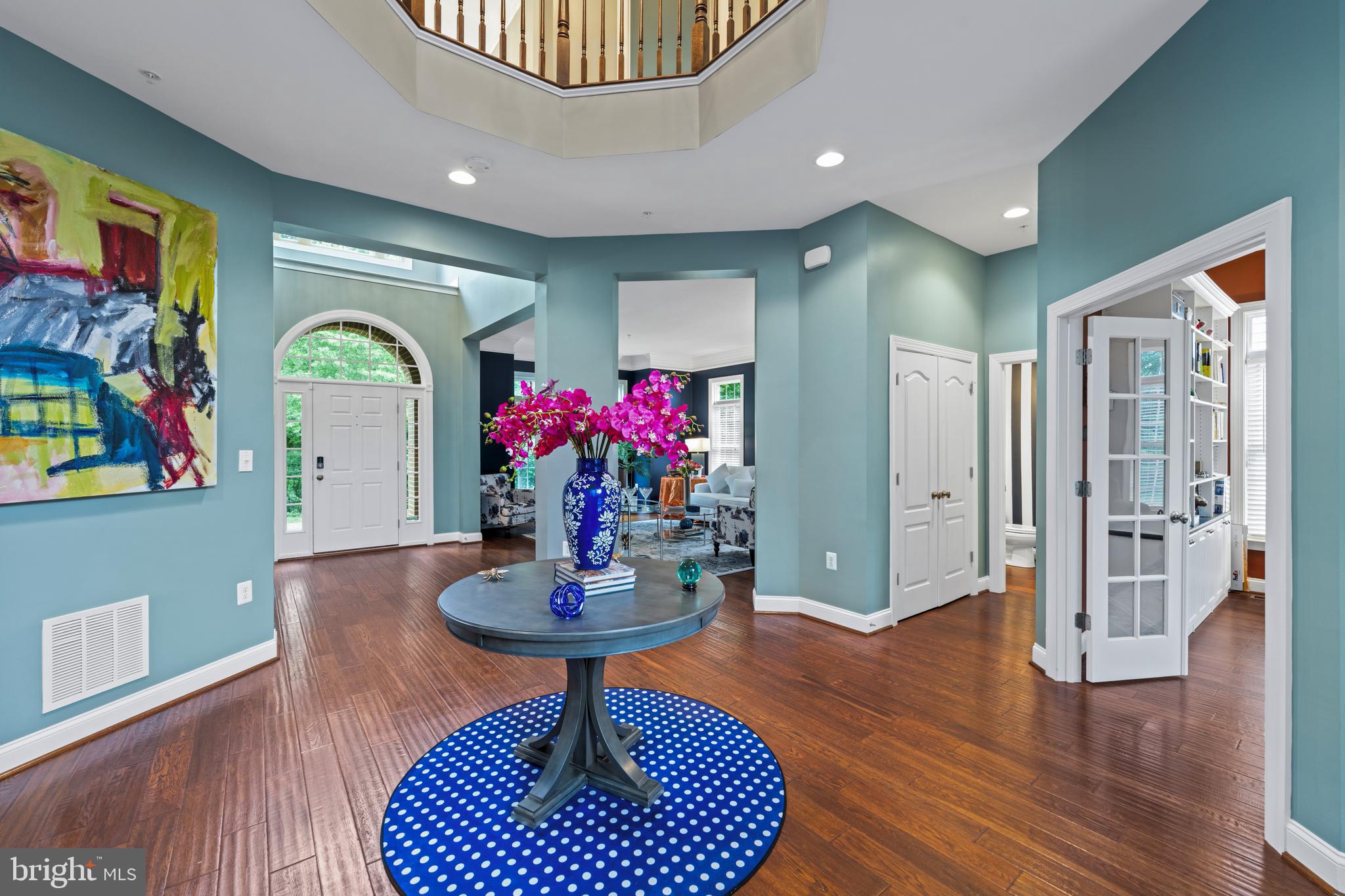 BEACH TREE - Residential Lease