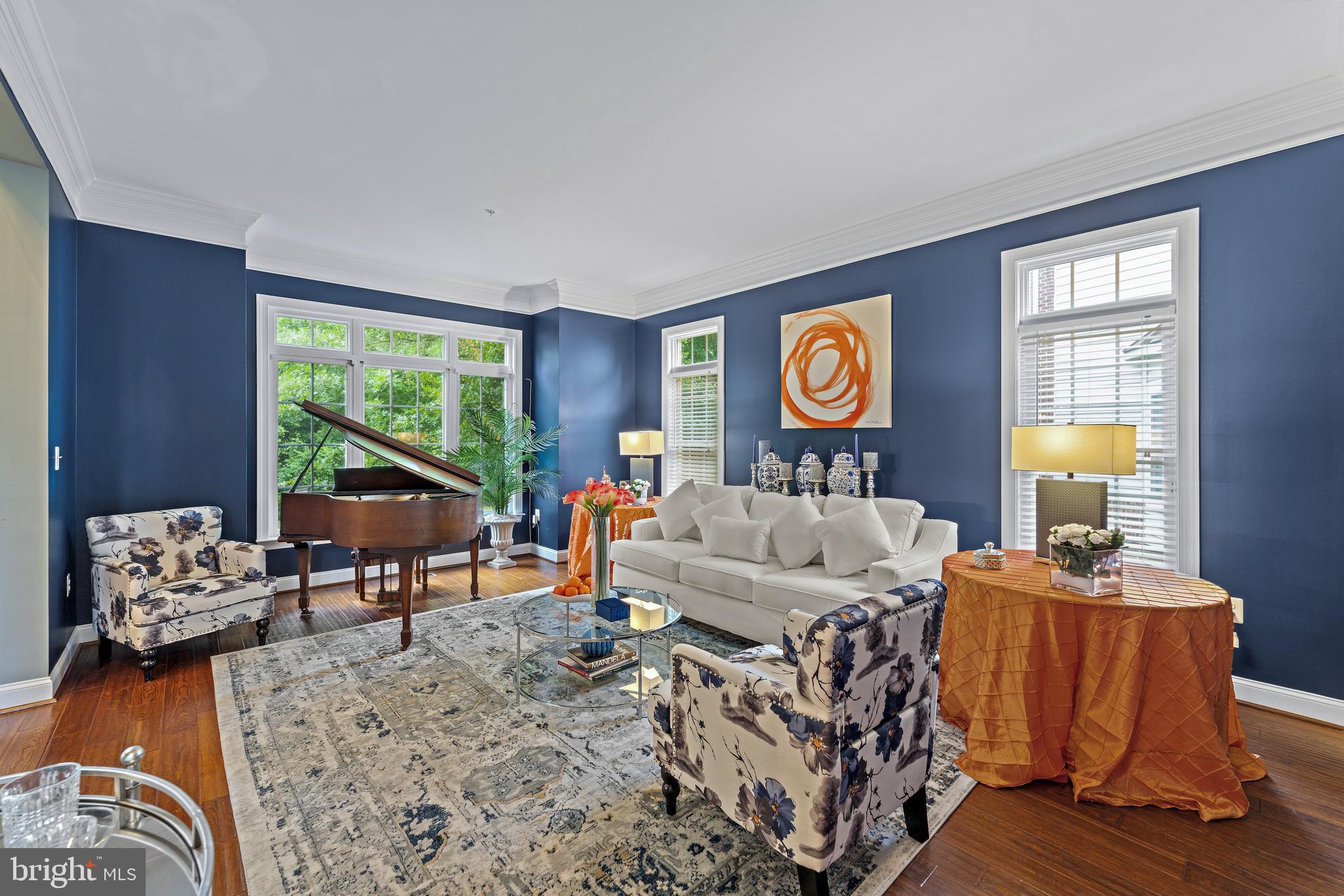 BEACH TREE - Residential Lease