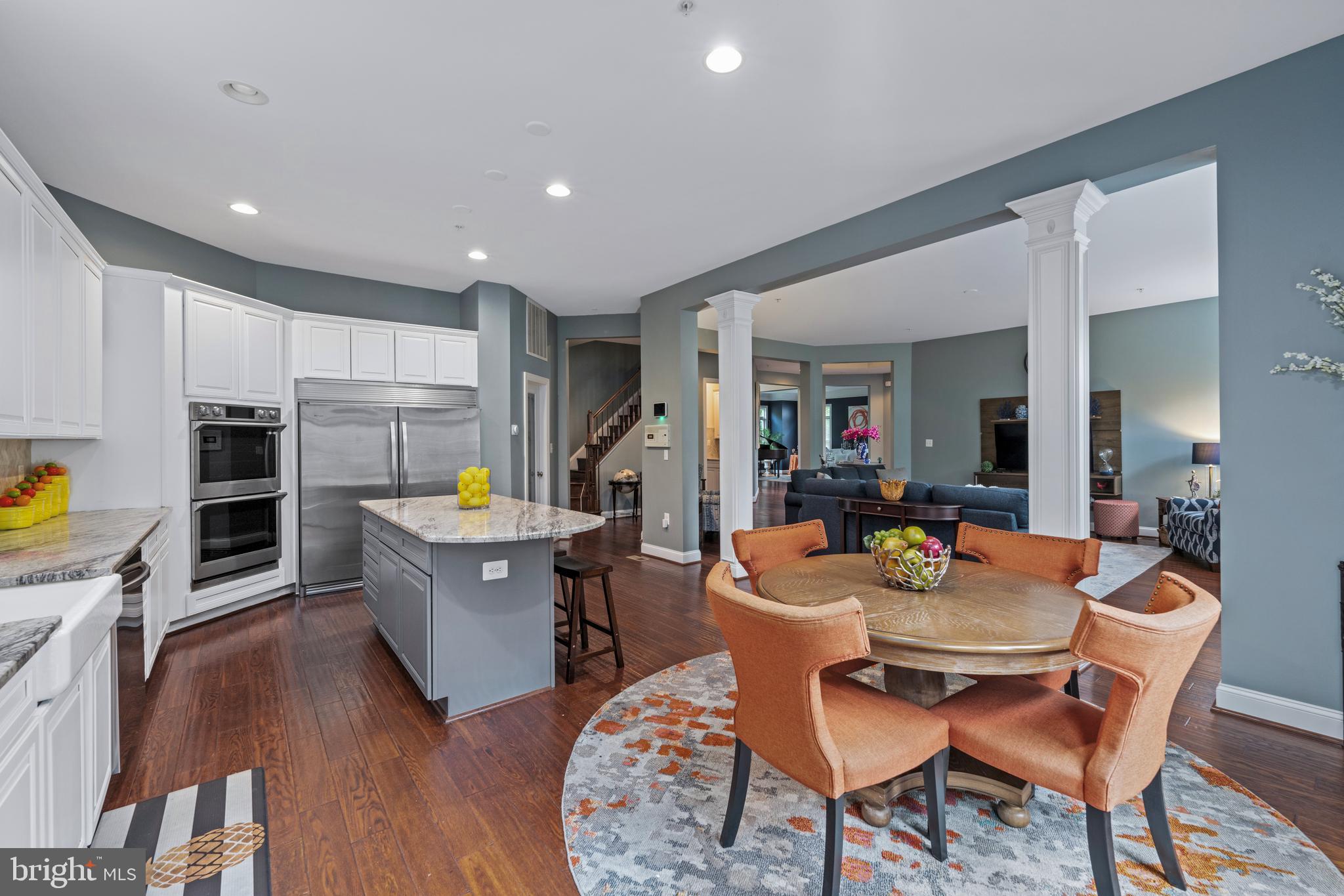 BEACH TREE - Residential Lease