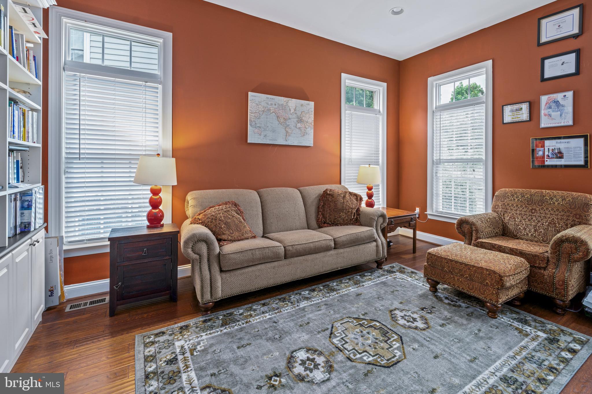 BEACH TREE - Residential Lease