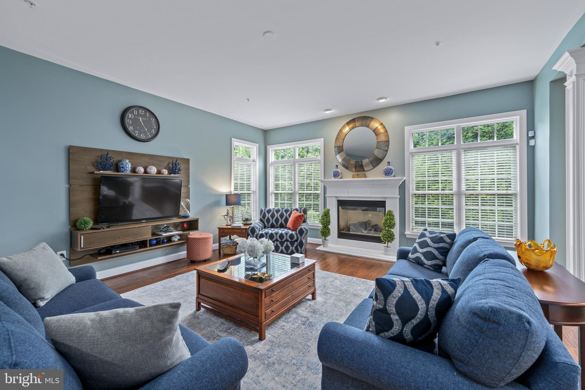 BEACH TREE - Residential Lease