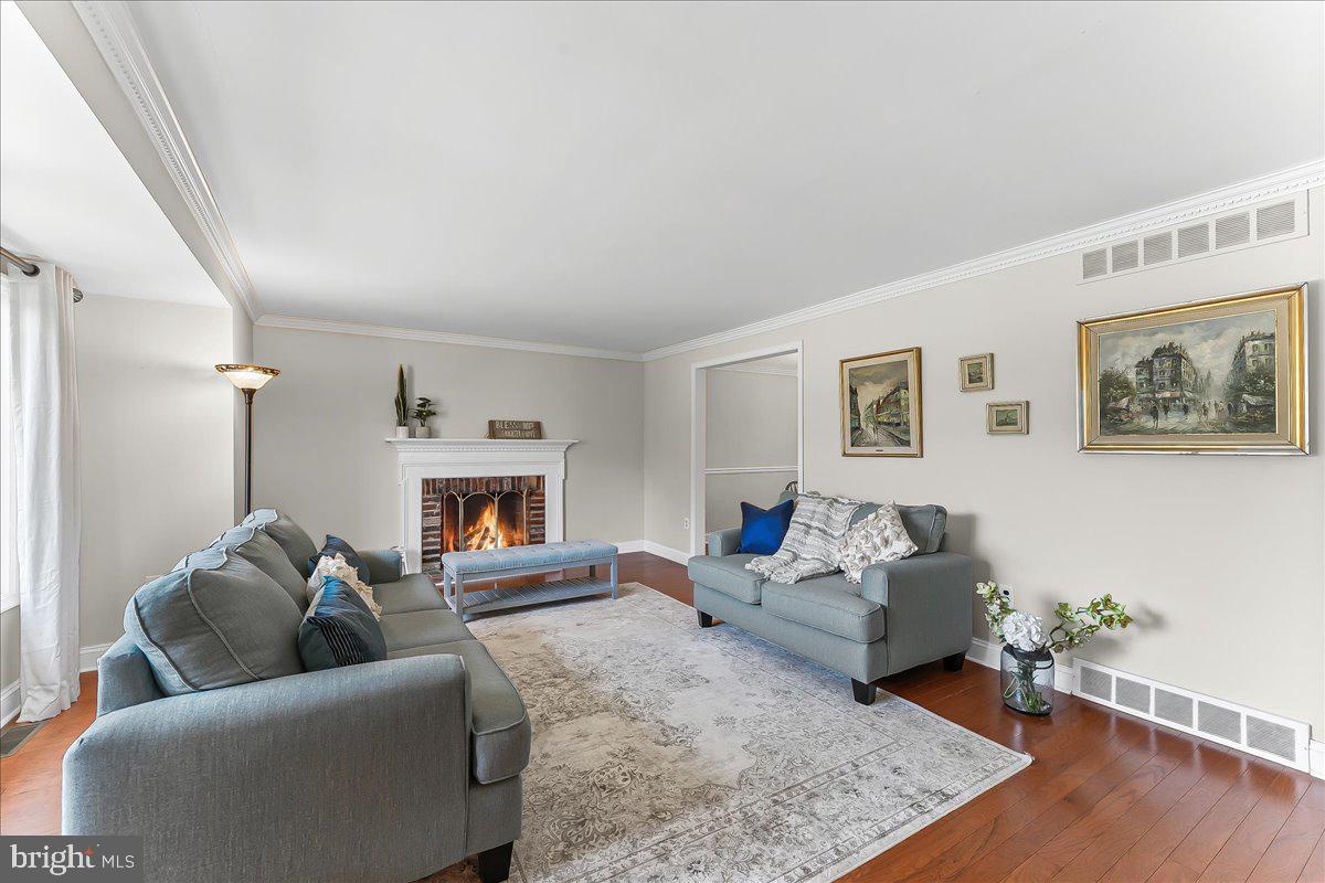 ROLLING GREEN - Residential