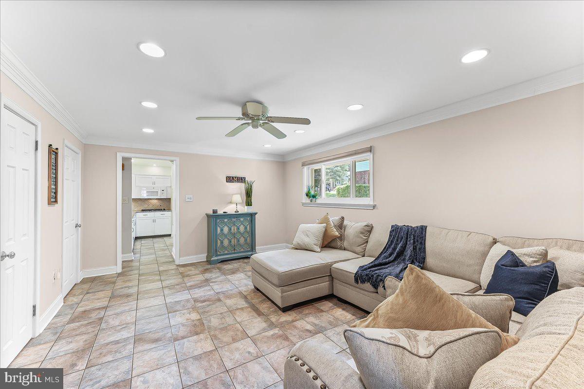 ROLLING GREEN - Residential