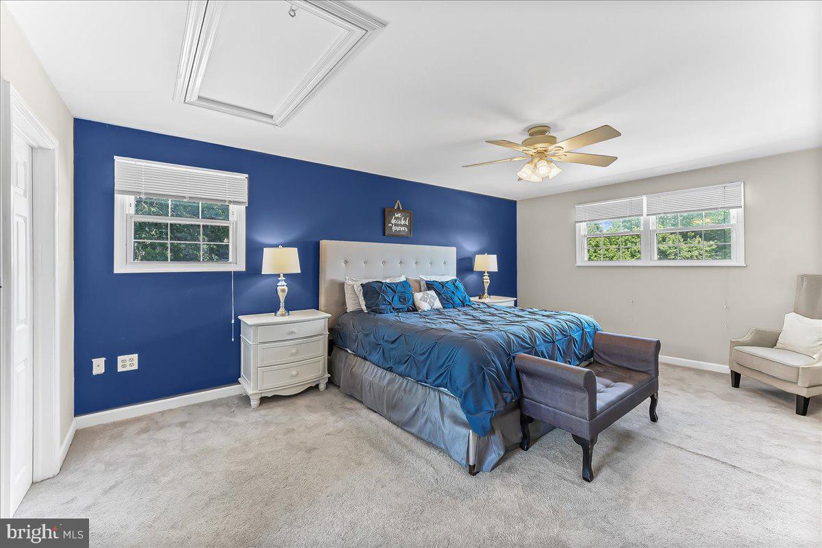 ROLLING GREEN - Residential