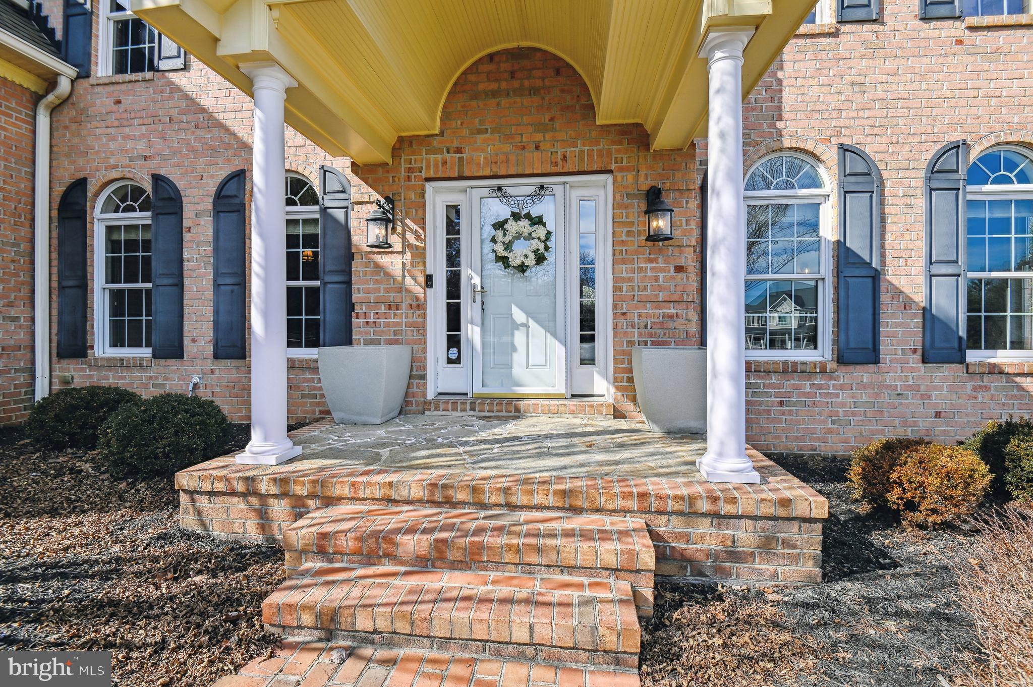 JENNA ESTATES - Residential