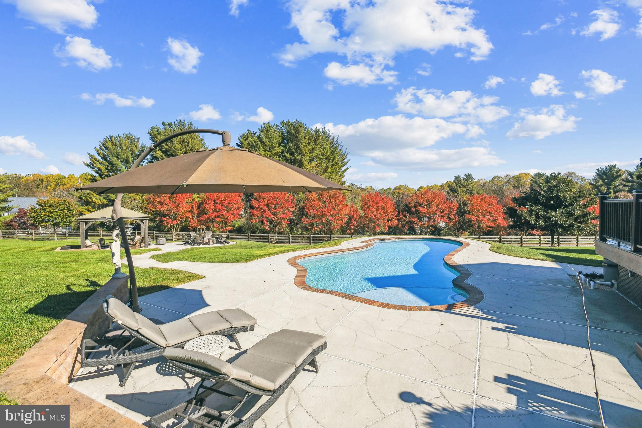 JENNA ESTATES - Residential