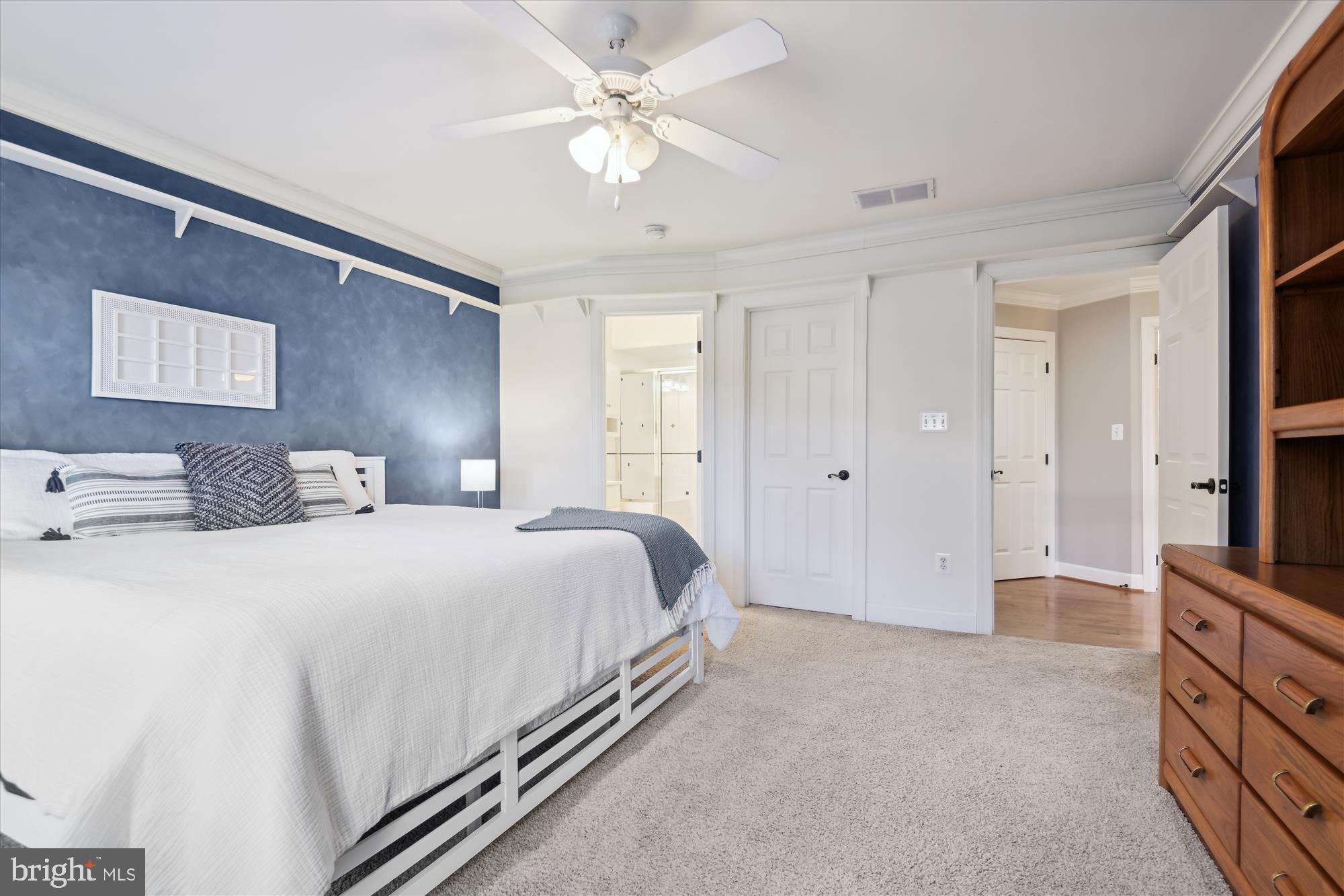 JENNA ESTATES - Residential