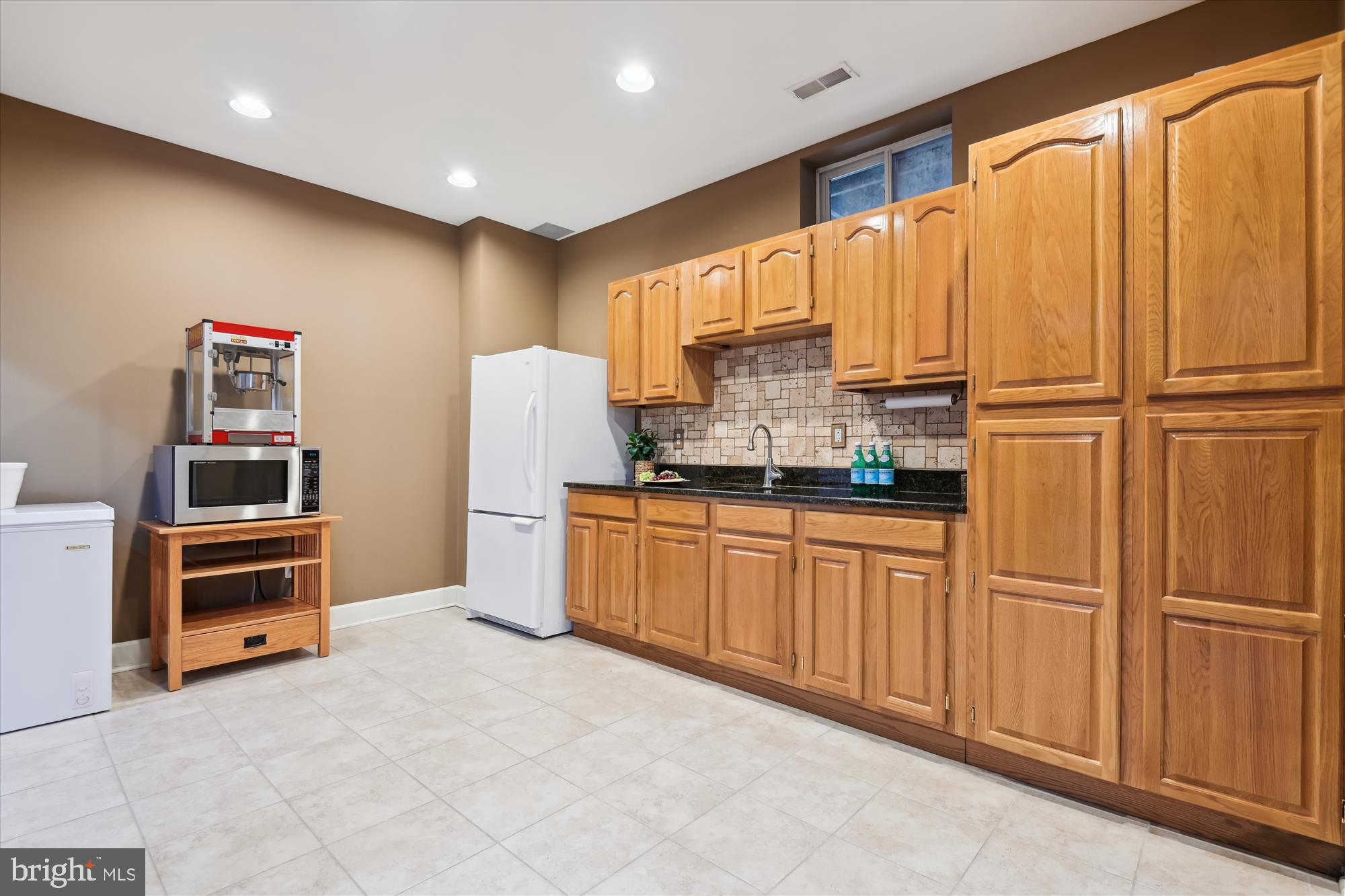 JENNA ESTATES - Residential