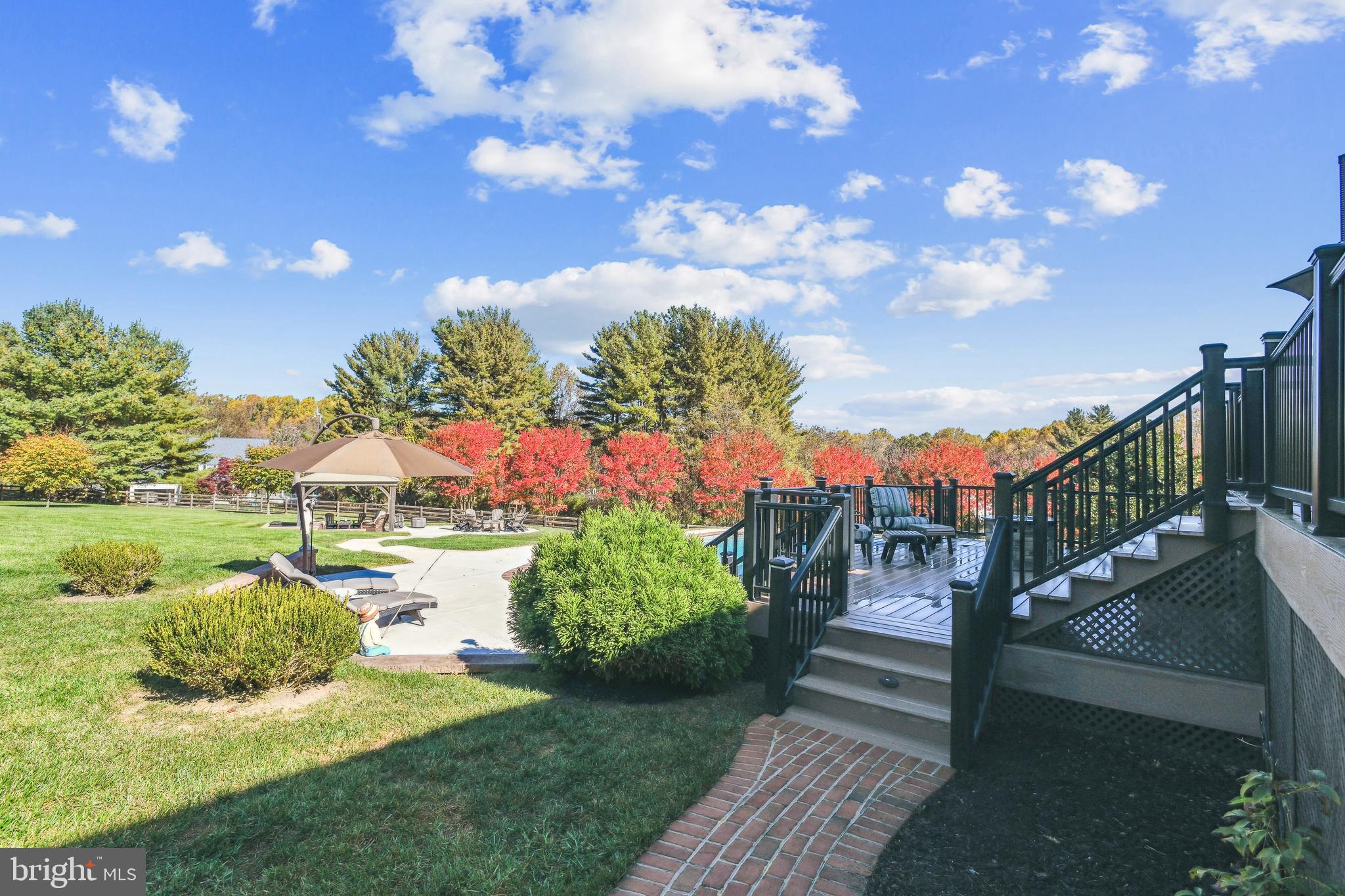 JENNA ESTATES - Residential