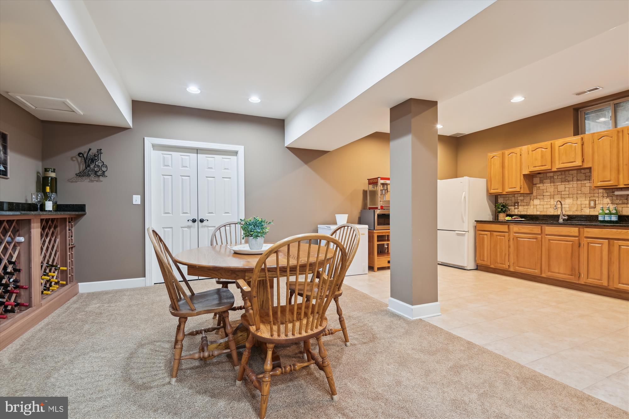 JENNA ESTATES - Residential