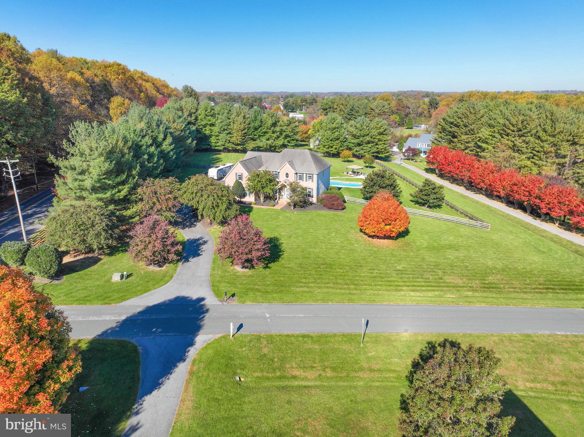 JENNA ESTATES - Residential