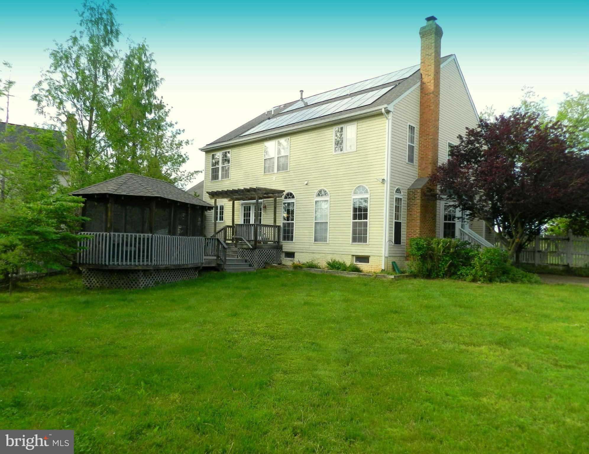 HUNTERS RUN - Residential