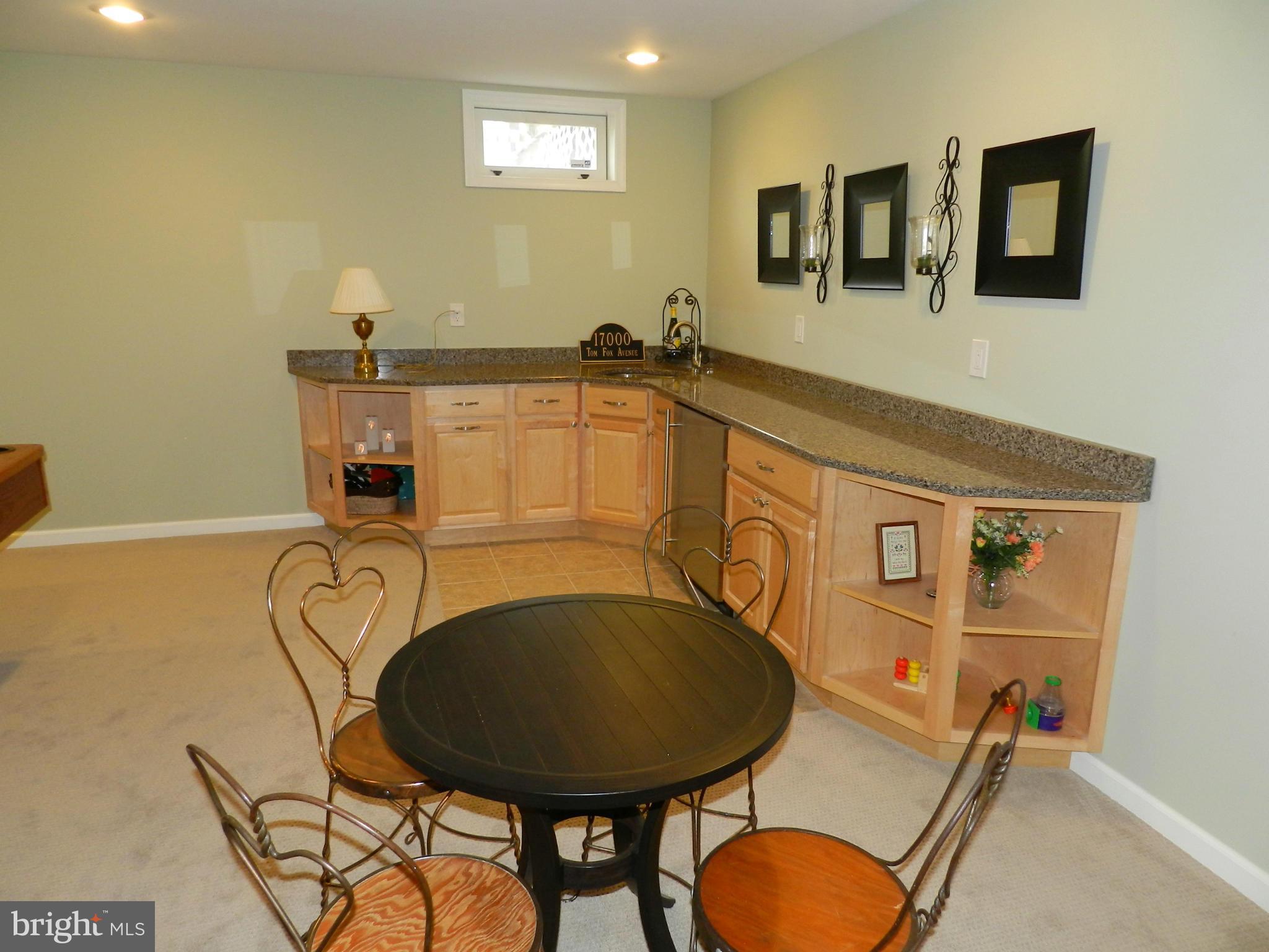 HUNTERS RUN - Residential