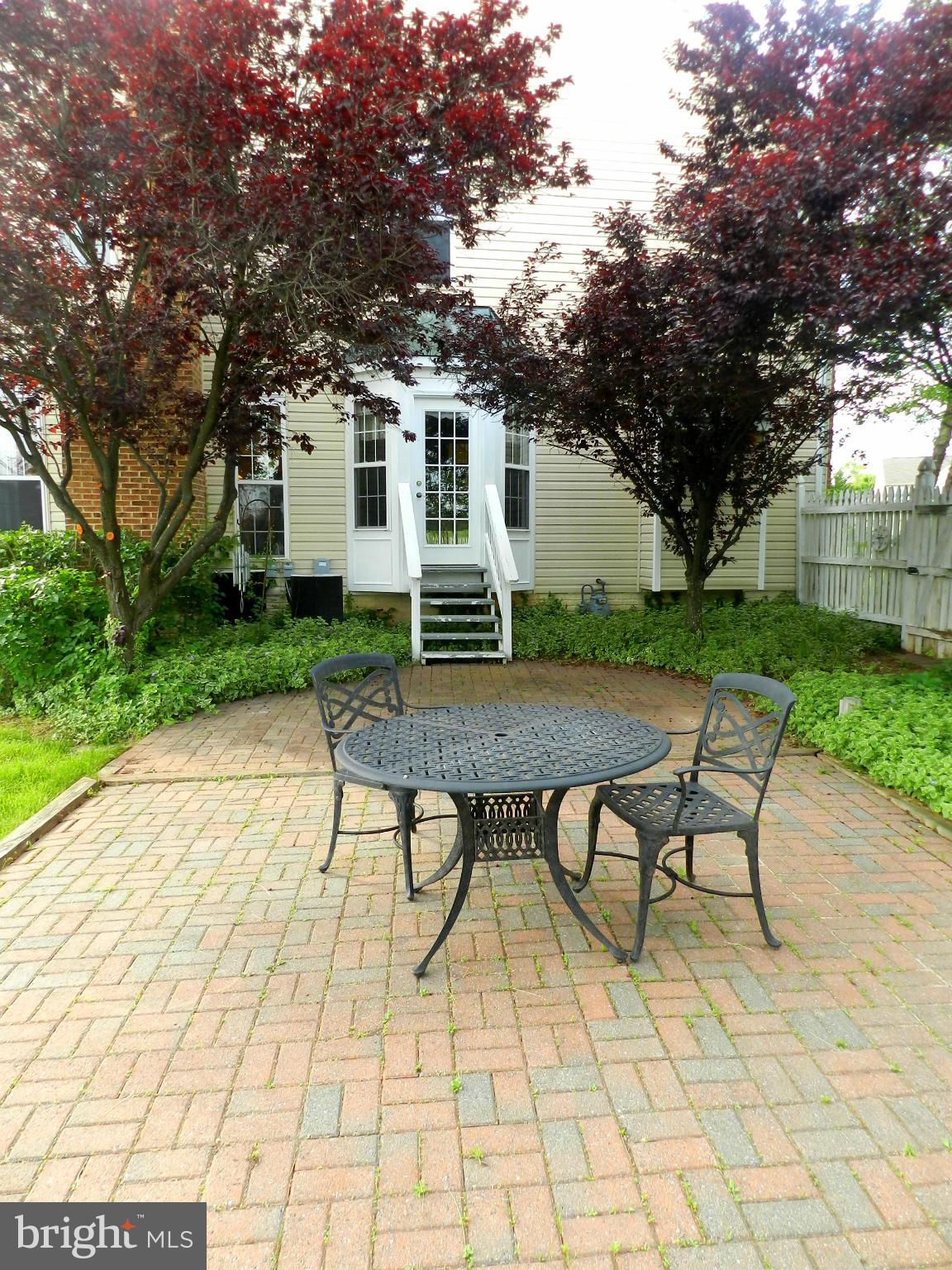 HUNTERS RUN - Residential