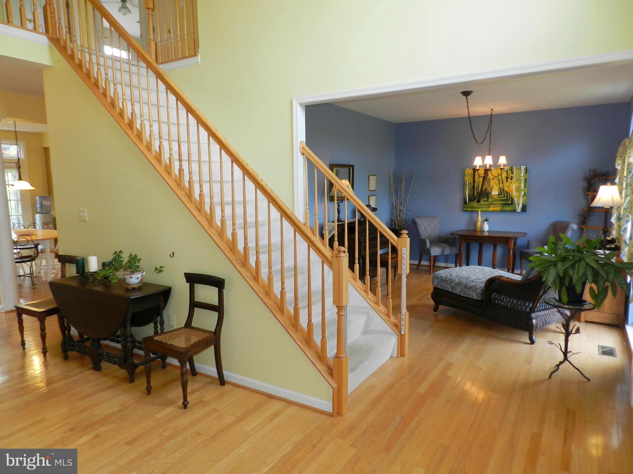 HUNTERS RUN - Residential