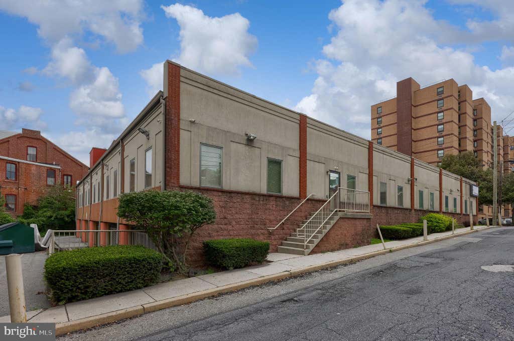 Photo of 60 W Walnut Street, LANCASTER, PA 17603 (MLS # PALA2094098)