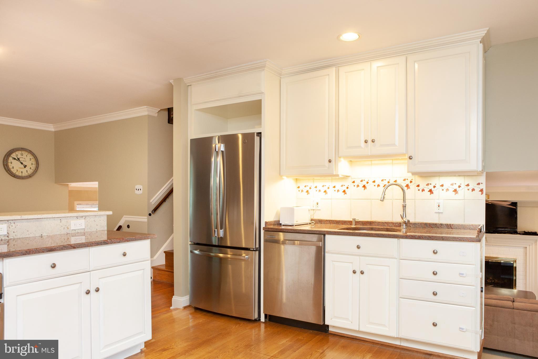 SLEEPY HOLLOW RUN - Residential Lease