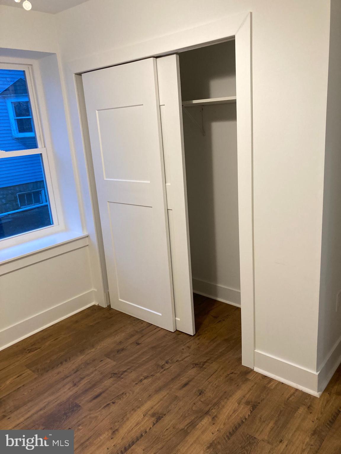 WILLOW GROVE - Residential