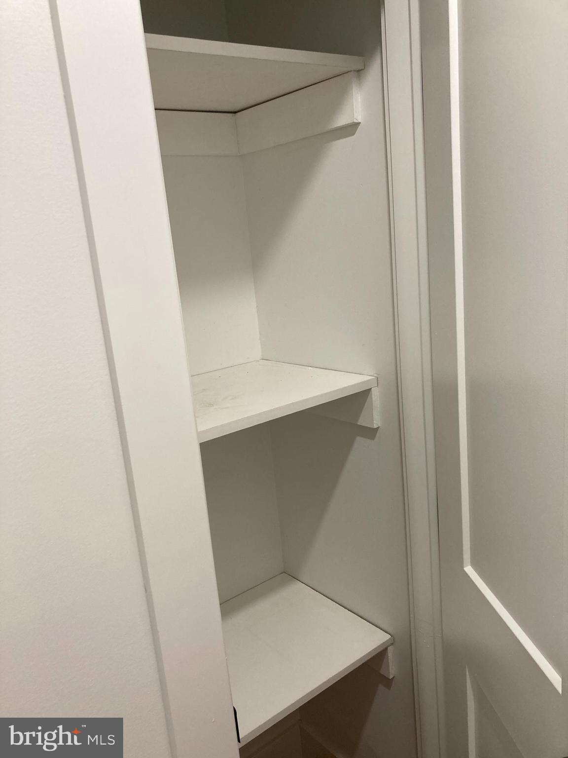 WILLOW GROVE - Residential