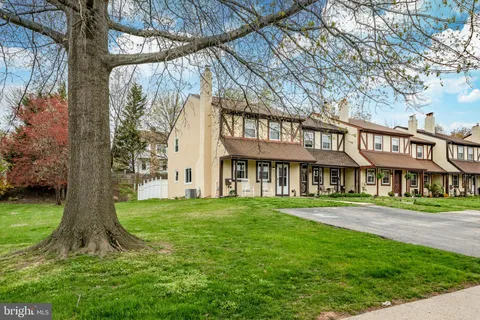 758 Sandra Lane, Norristown, PA 19403 - MLS#: PAMC2175082