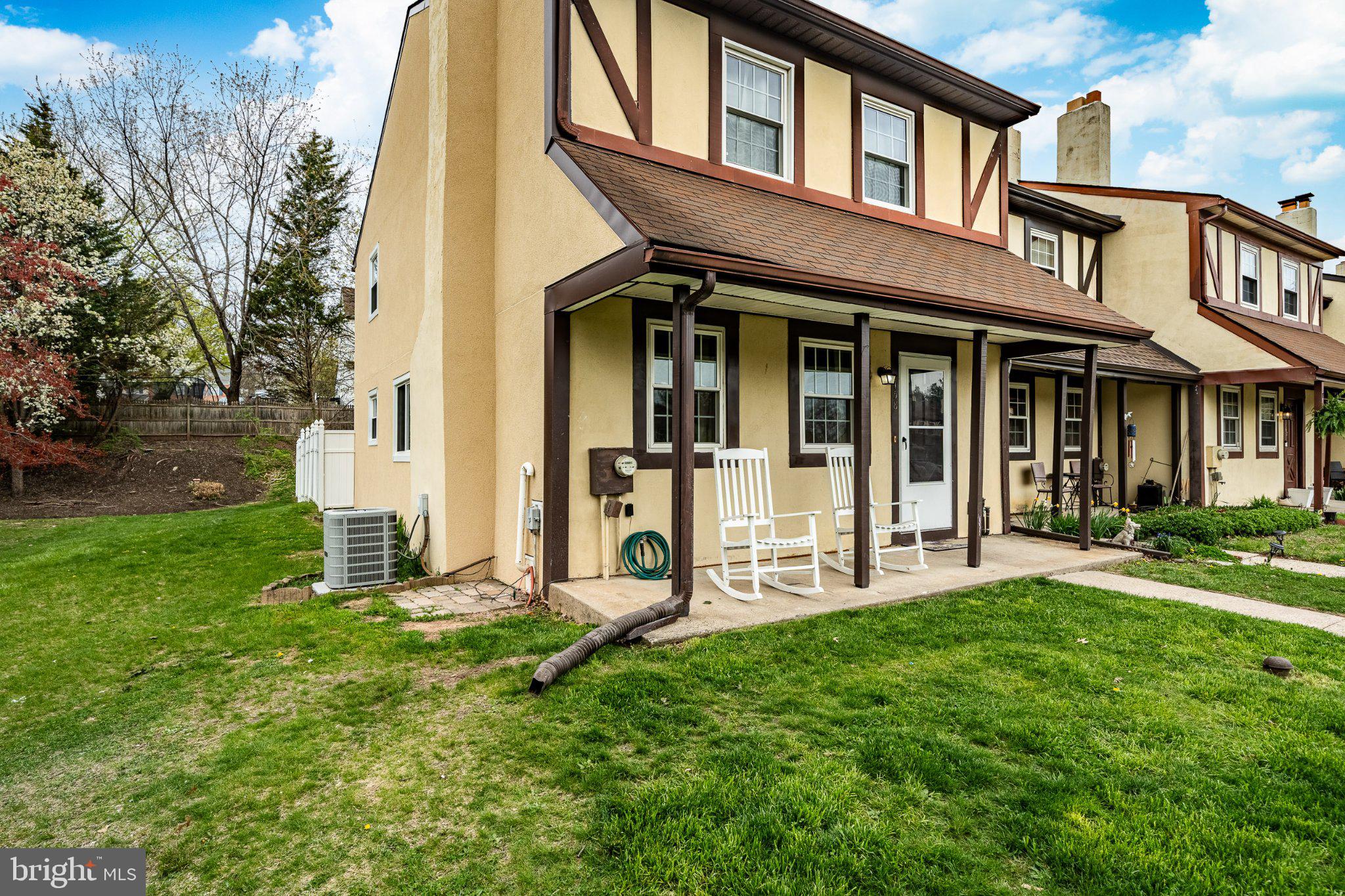 758 SANDRA LANE