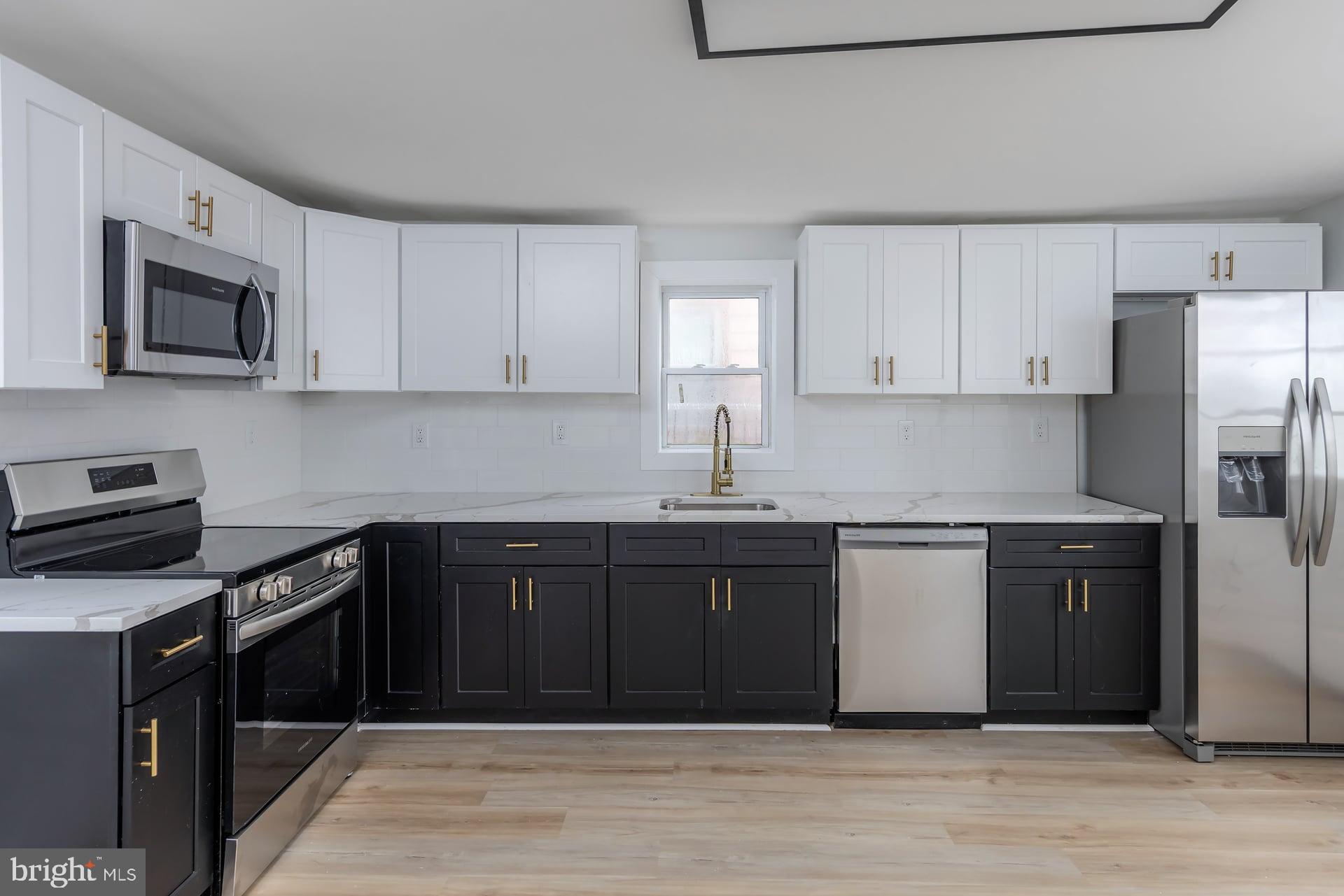 400 N SEVENTH STREET