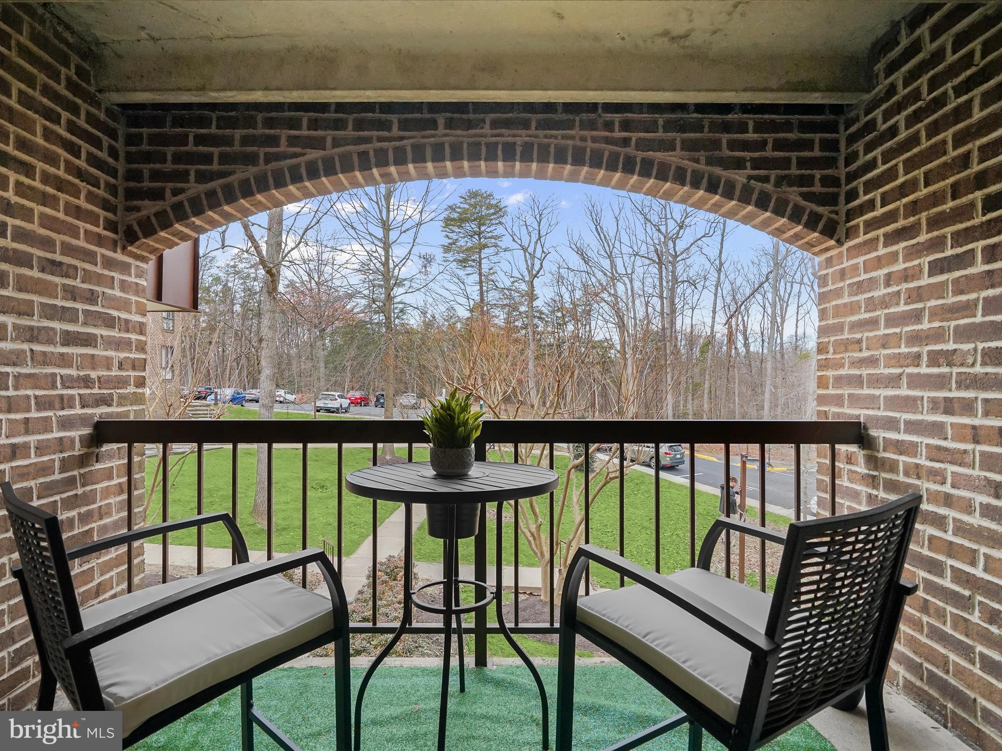 CHESTNUT GROVE - Residential Lease