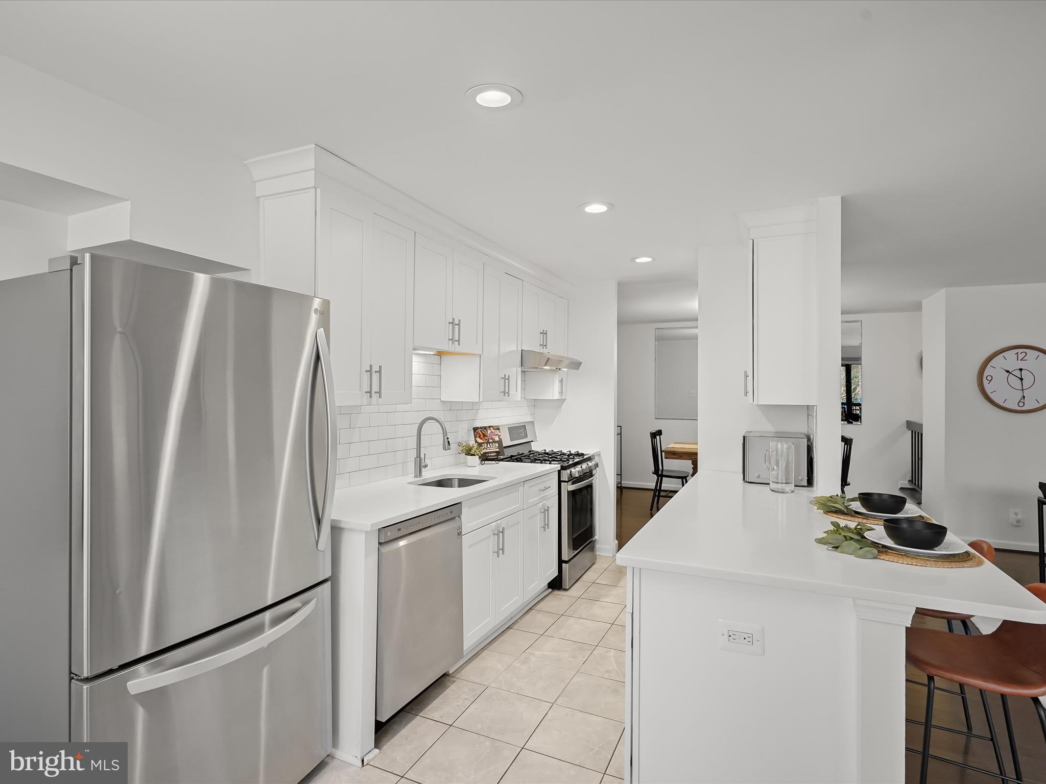 CHESTNUT GROVE - Residential Lease