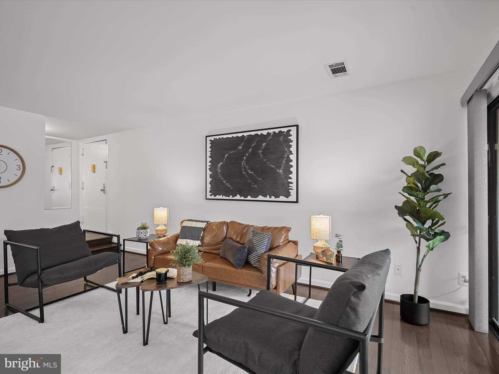 CHESTNUT GROVE - Residential Lease