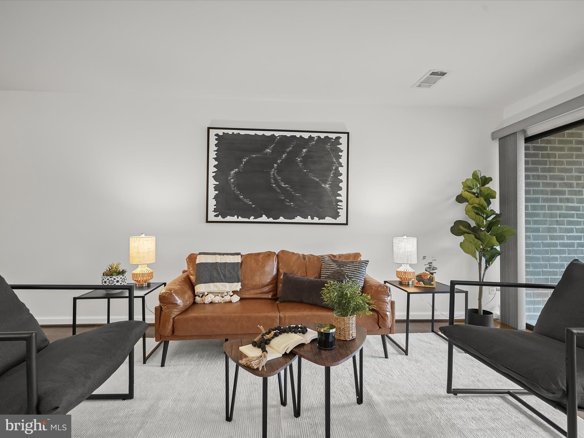 CHESTNUT GROVE - Residential Lease