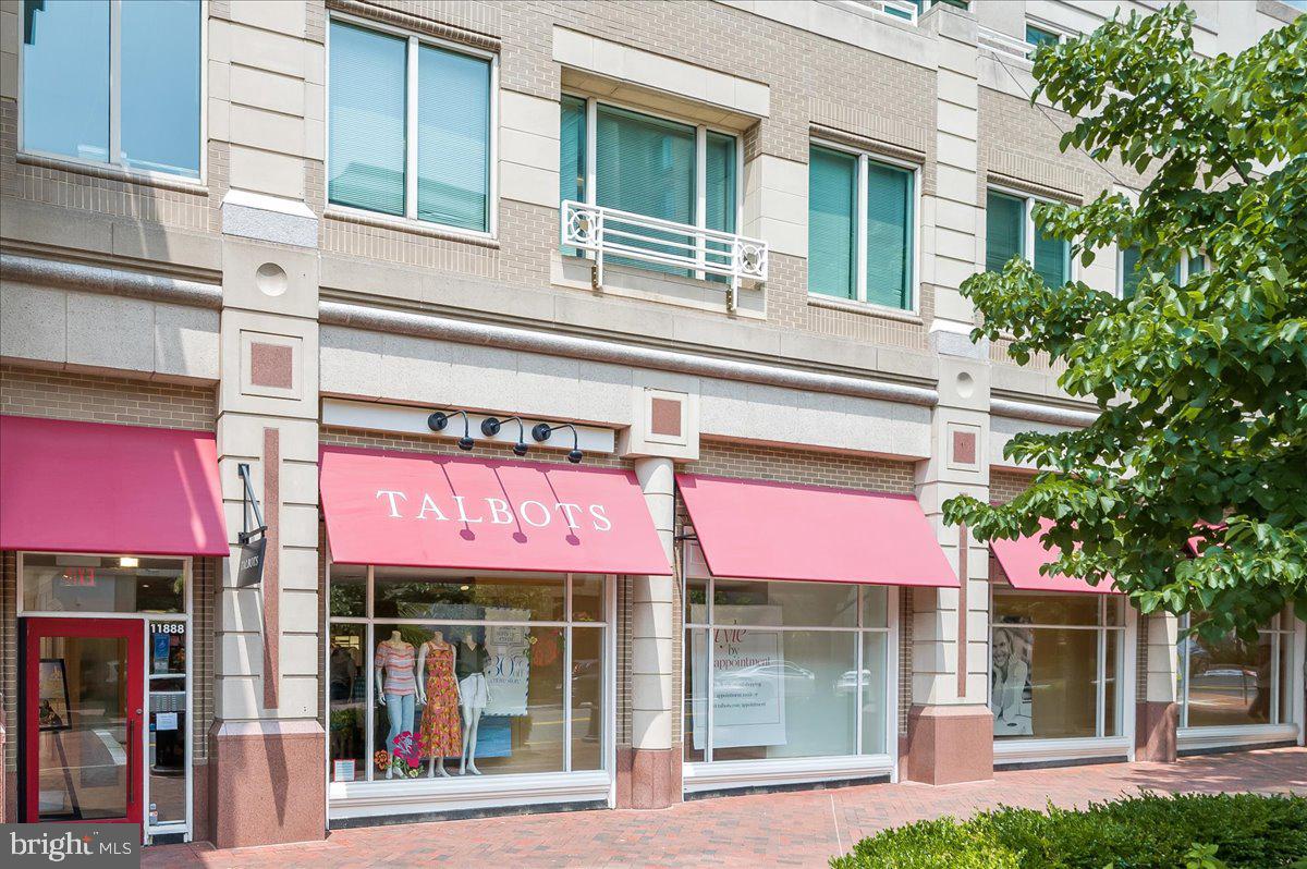 CHESTNUT GROVE - Residential Lease