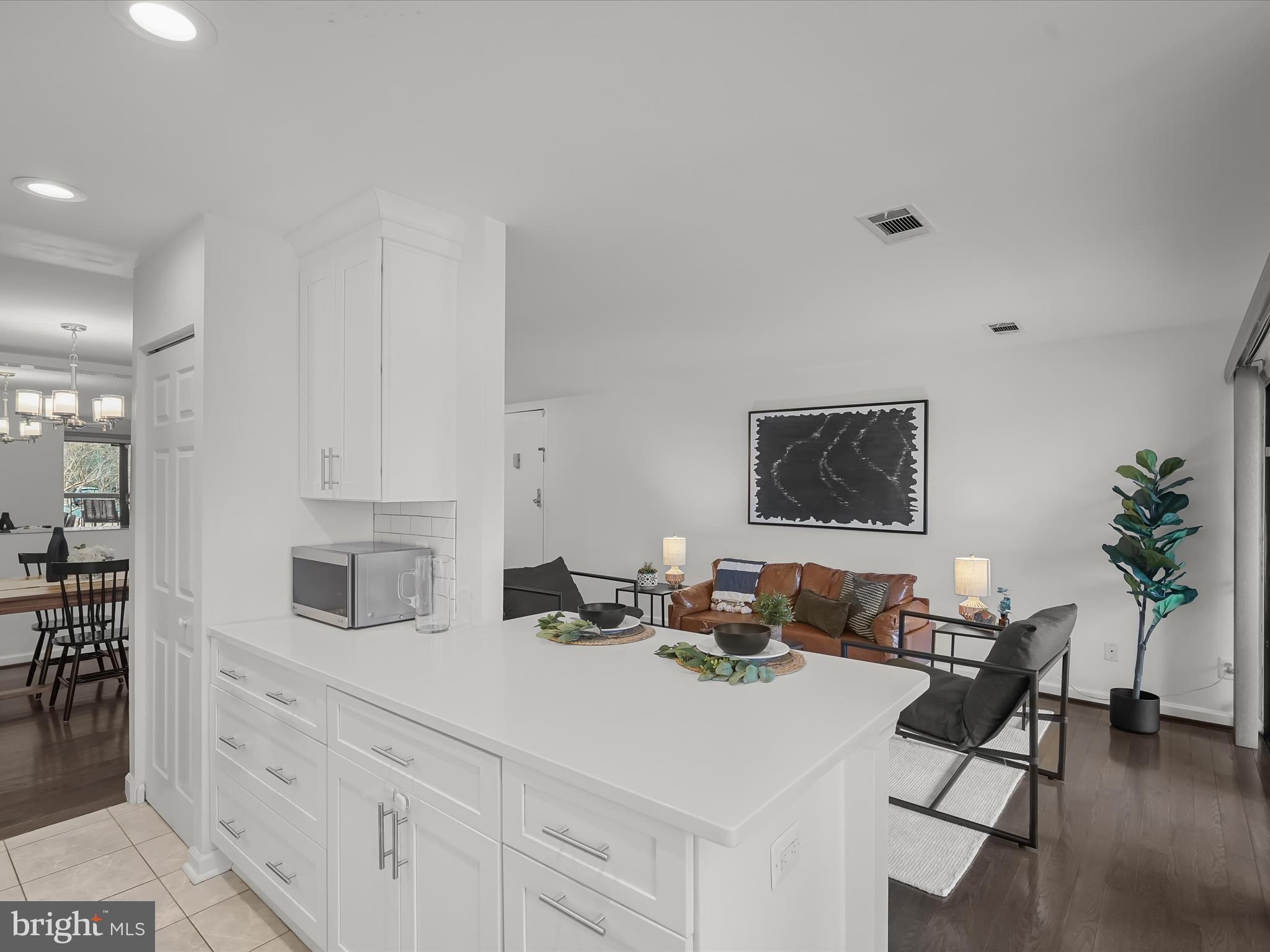 CHESTNUT GROVE - Residential Lease