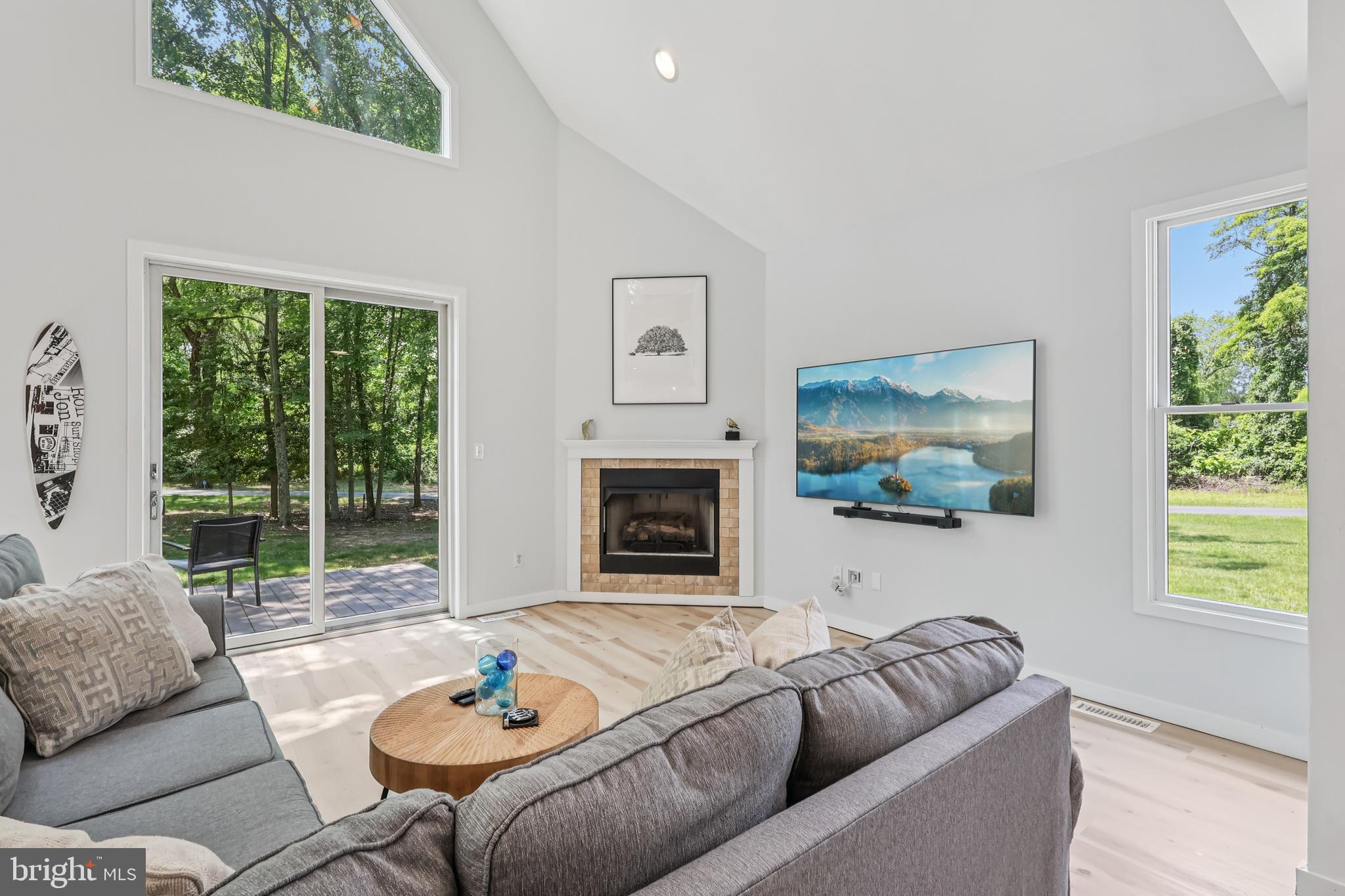 1012 COLUMBUS ROAD