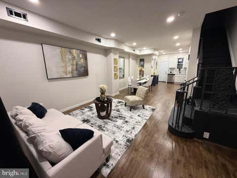 Townhouse For Sale - 1722 N Aberdeen Street<br/> PHILADELPHIA, PA 19131