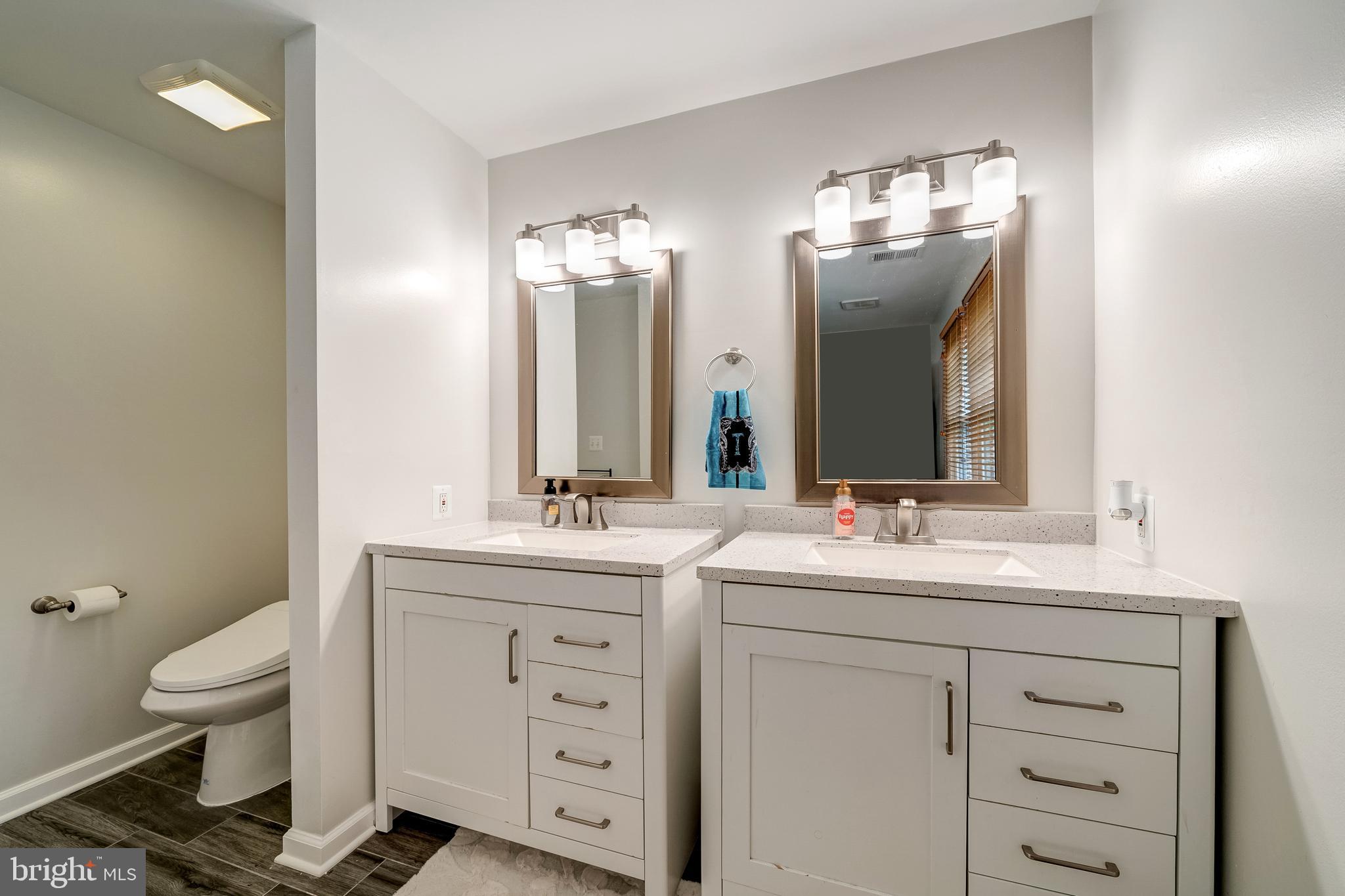 SENECA HILLS - Residential